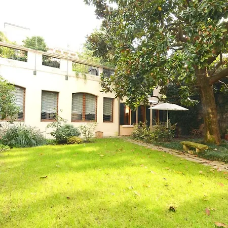 Casa Del Filosofo - In Pieno Centro Con Giardino Lägenhet